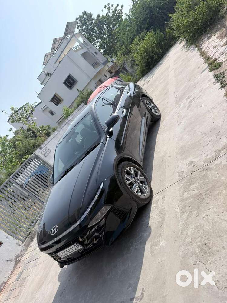 Hyundai Verna 2023 Sx(o) Ivt Autometic