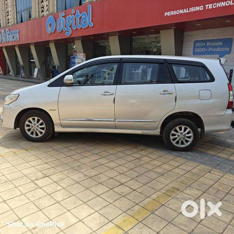 Toyota Innova 2.5 Ev (diesel) Ps 8 Seater Bs Iv, 2013, Diesel