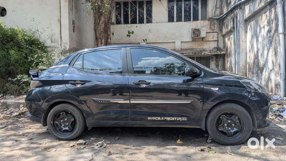 Hyundai Aura 2023 Cng