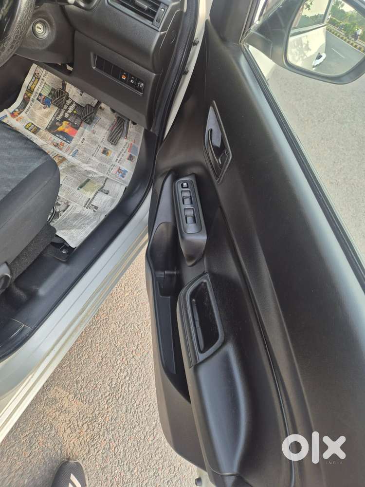 Maruti Suzuki Swift Lxi 2018, 2020, Petrol