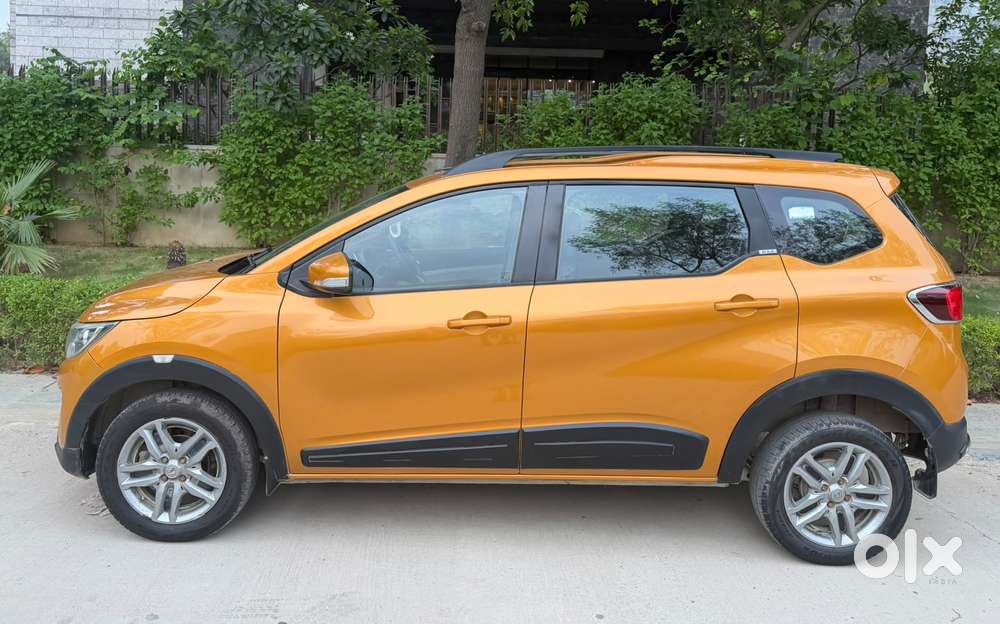 Renault Triber Rxz, 2020, Petrol