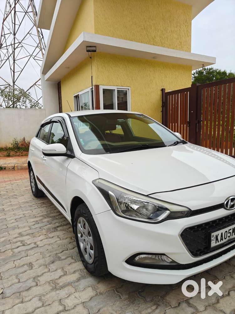 Hyundai I20 Sportz 1.2 Bs-iv, 2014, Petrol