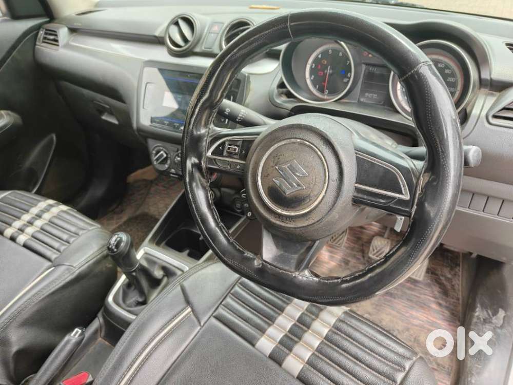 Maruti Suzuki Swift Vxi + Manual, 2023, Petrol