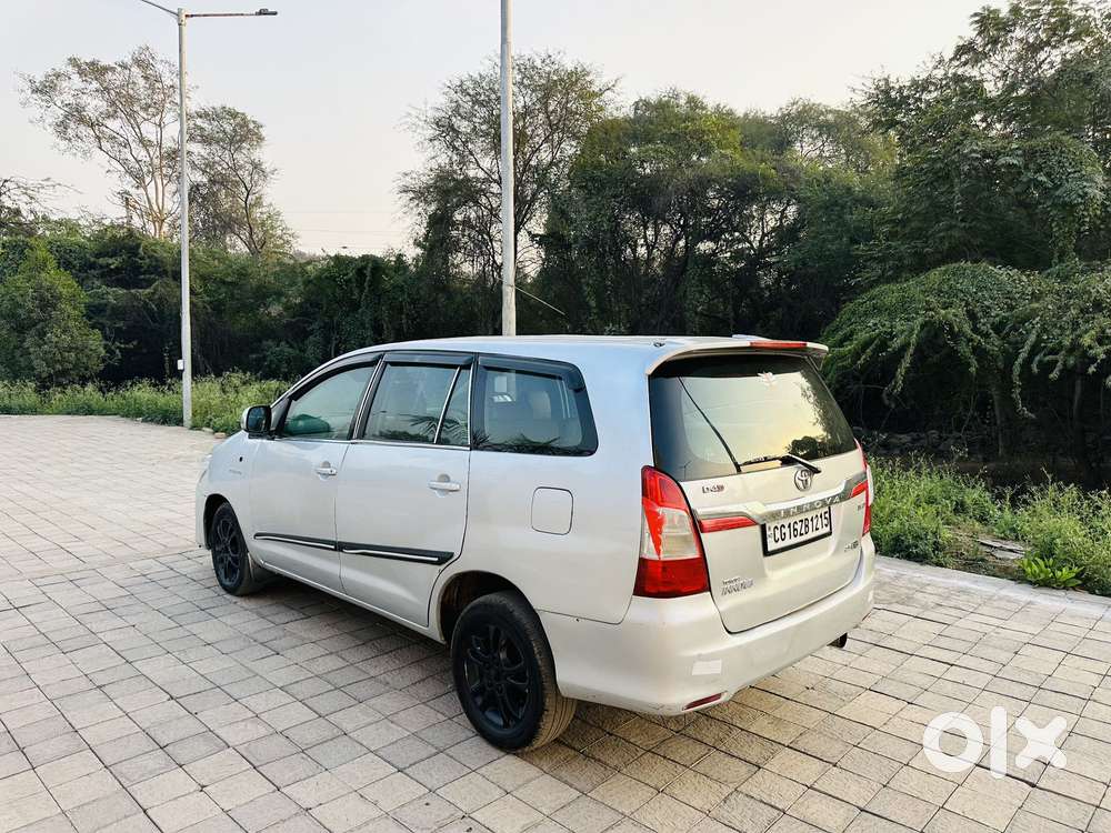 Toyota Innova 2.5 G (diesel) 8 Seater, 2007, Diesel
