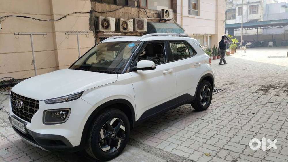 Hyundai Venue Sx Turbo, 2020, Petrol
