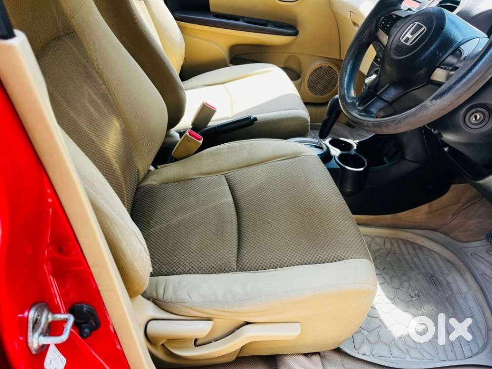 Honda Brio 2013-2016 Vx At, 2013, Petrol