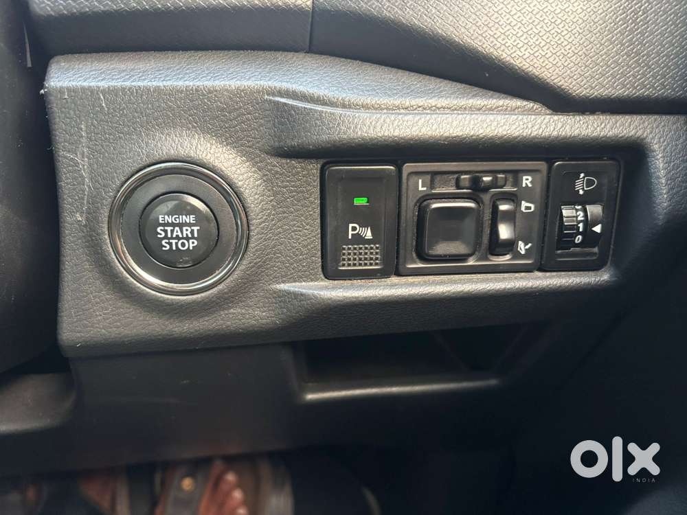 Maruti Suzuki Brezza Zxi Plus At, 2017, Diesel