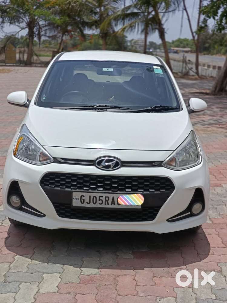 Hyundai Grand I10 2016-2017 Sportz Celebration Edition, 2017, Cng & ..