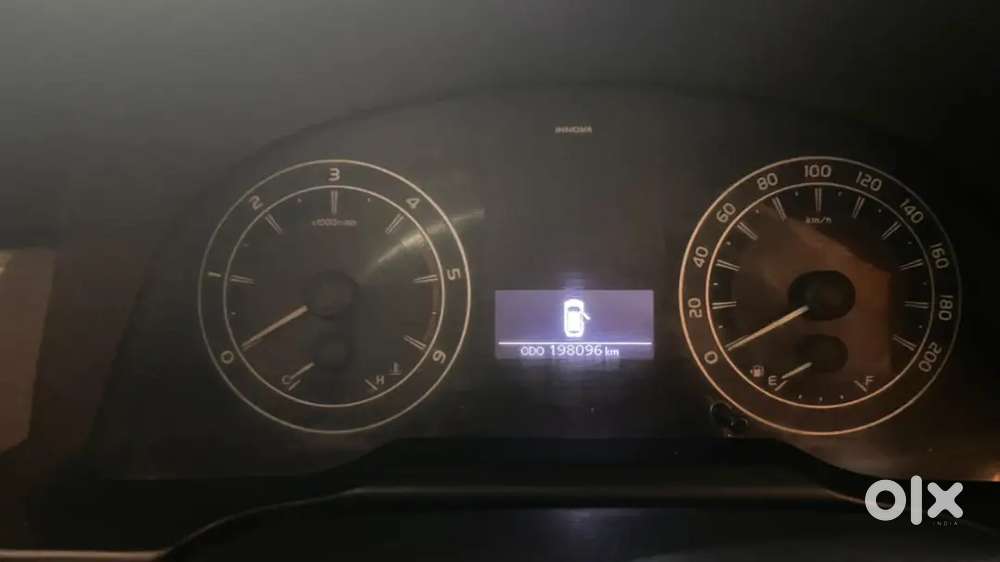 Toyota Innova Crysta 2017 Diesel Manual