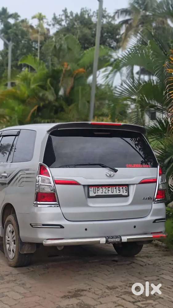Toyota Innova 2.5 G 2014