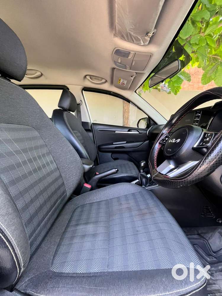 Kia Sonet, 2022, Petrol