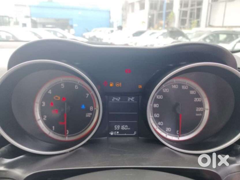 Maruti Suzuki Swift 1.3 Zxi, 2017, Petrol