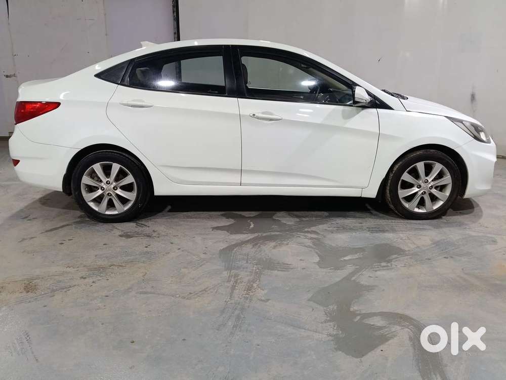 Hyundai Verna Fluidic 1.6 Crdi Sx, 2013, Diesel
