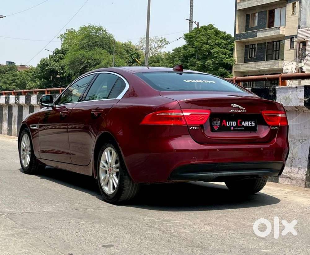Jaguar Xe Portfolio, 2018, Petrol