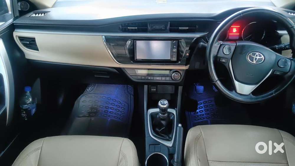 Toyota Corolla Altis 2014 Petrol Well Maintained