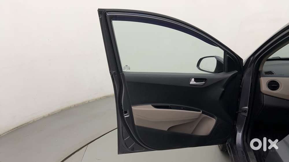 Hyundai Grand I10 1.2 Kappa Sportz Option, 2017, Cng & Hybrids