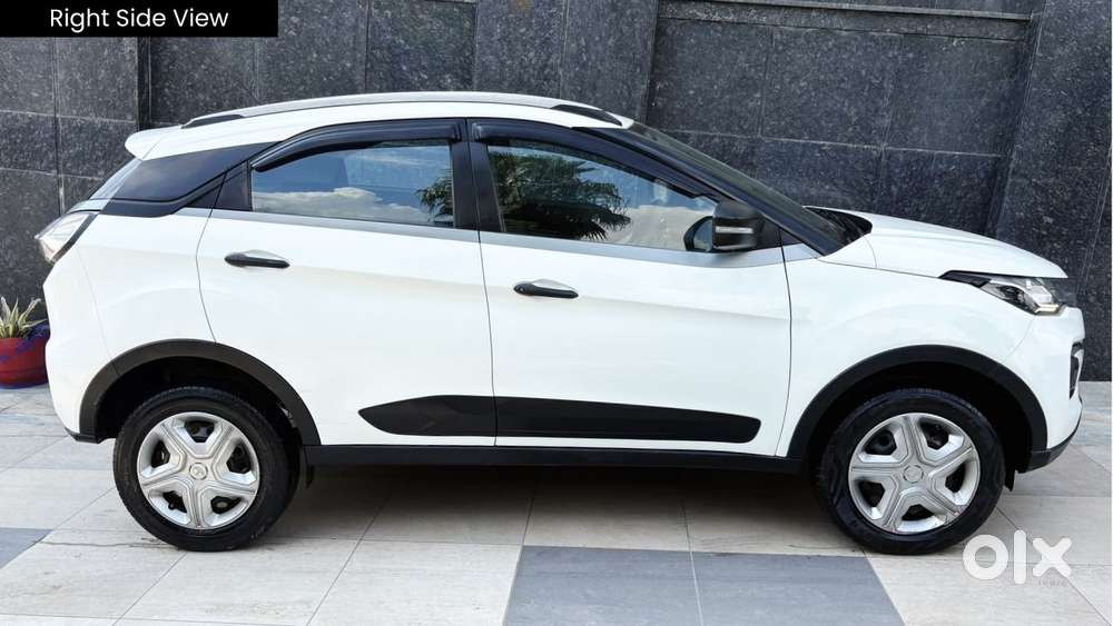 Tata Nexon 1.2 Revotron Xm, 2022, Petrol