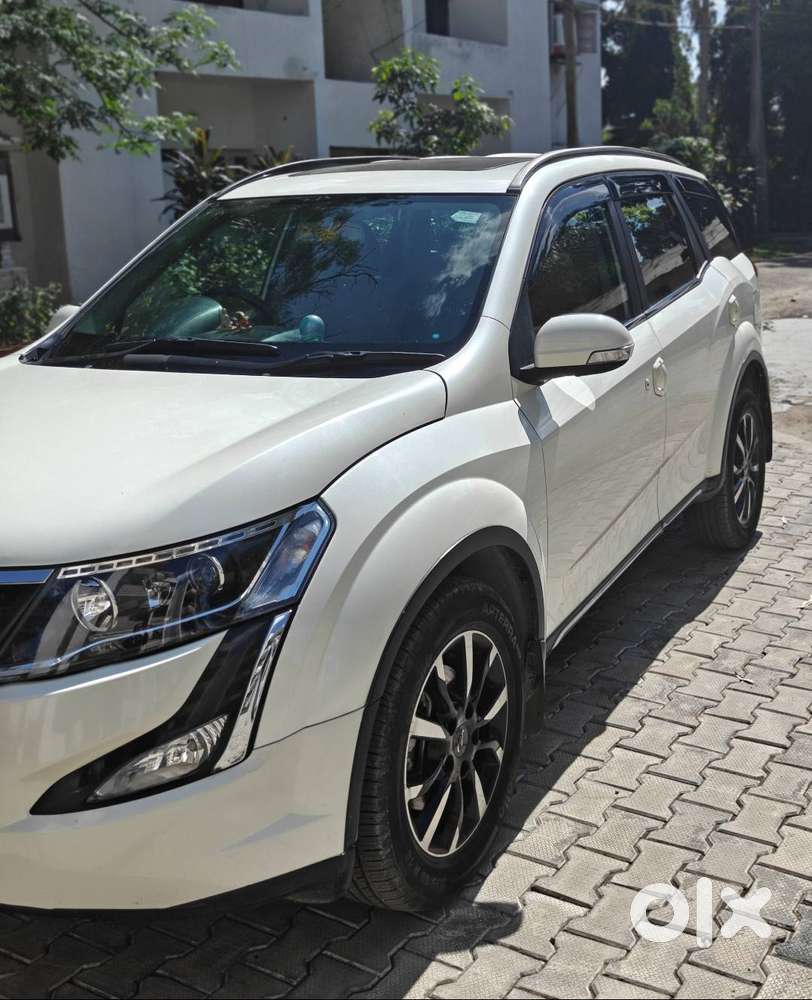 Selling My Well-maintained Xuv500- W11(o)(jun-2018 Model)