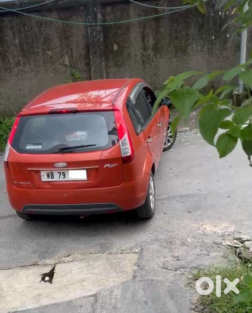 Ford Figo Petrol 2014