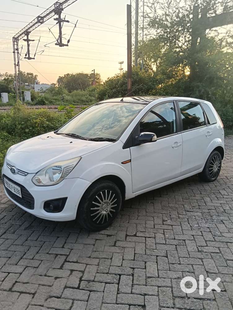 Ford Figo Diesel Zxi, 2015, Diesel