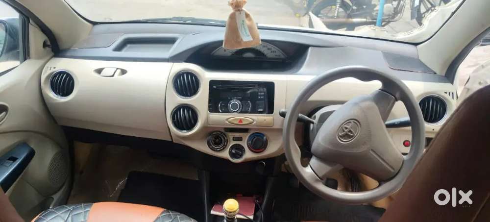 Toyota Etios 2012 Diesel 200000 Km Driven