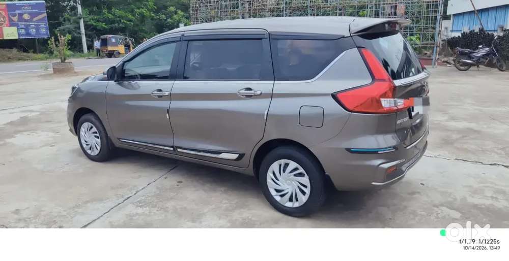 Maruti Ertiga Vxi 2024