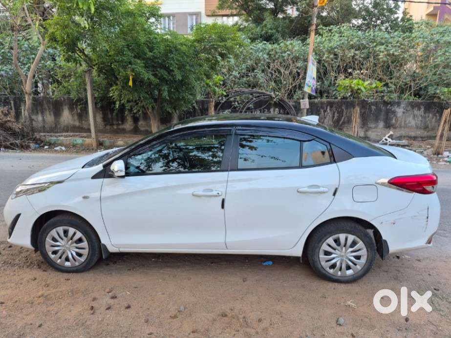 Toyota Yaris J, 2021, Petrol