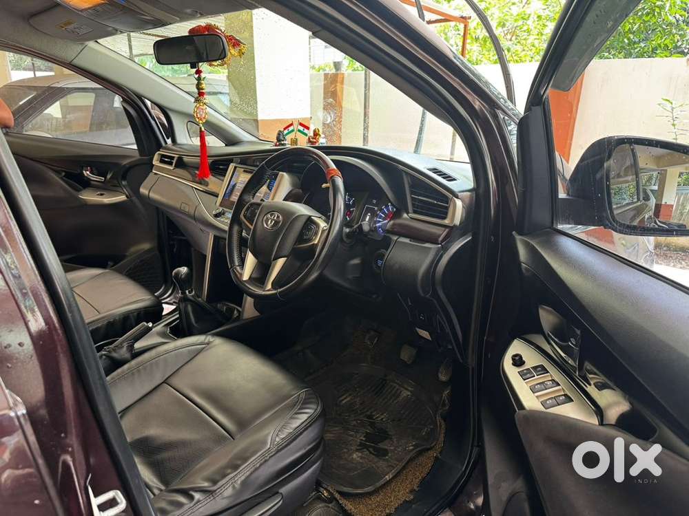 2016 Toyota Innova Crysta