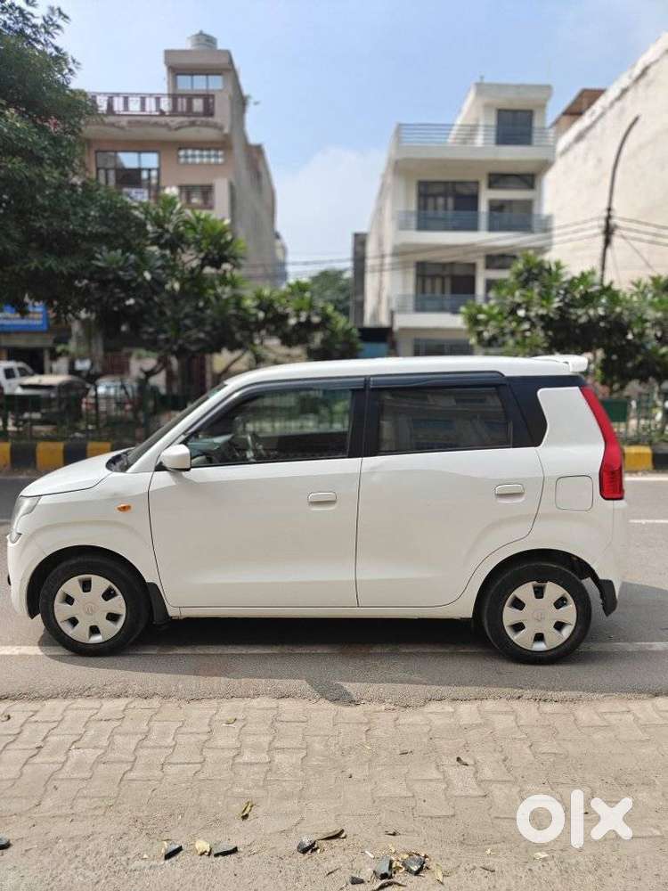 Maruti Suzuki Wagon R 1.0 Vxi Cng, 2023, Cng & Hybrids