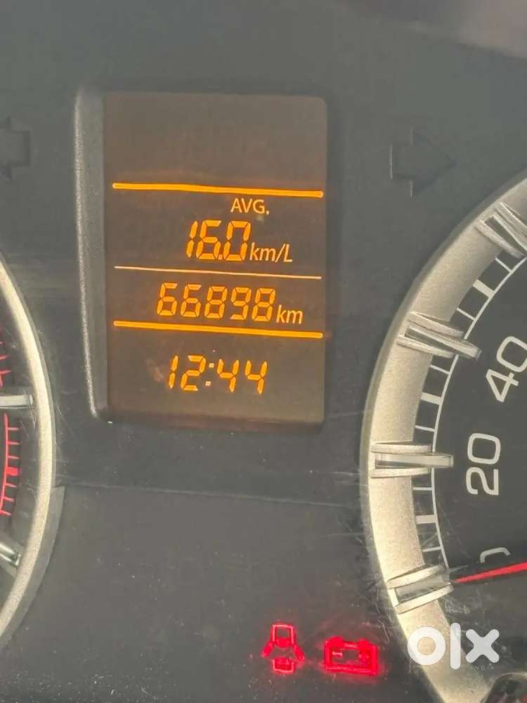 Maruti Suzuki Swift 2016