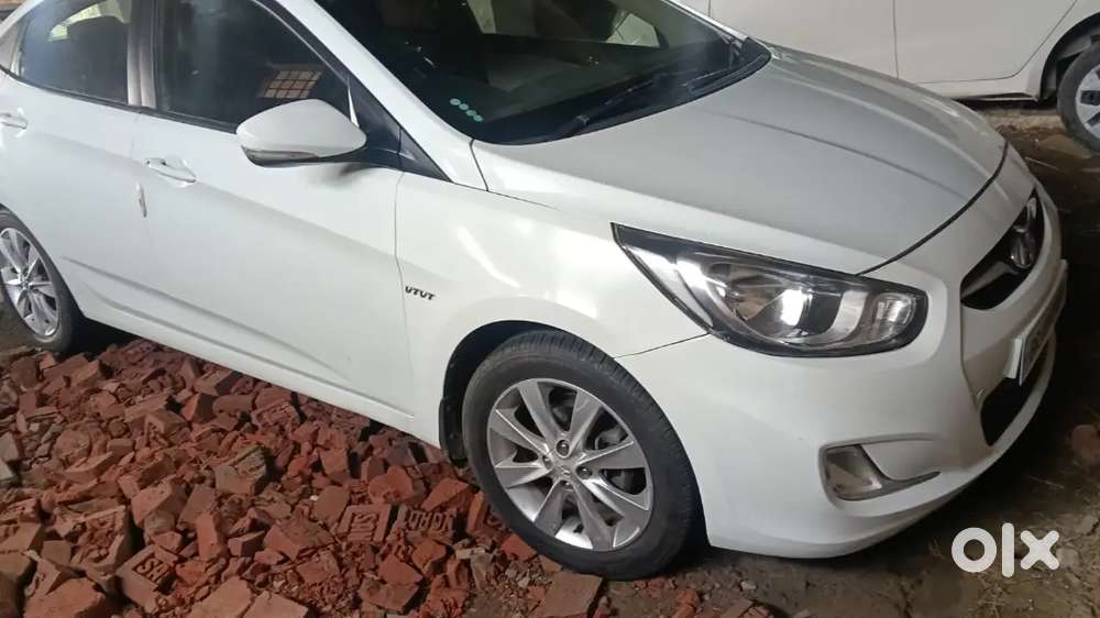 Hyundai Verna 1.6 Sx 2012