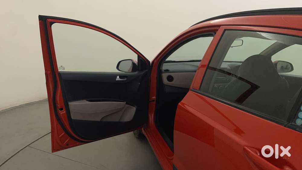 Hyundai Grand I10 [ ] 1.2 Kappa Vtvt Sportz At, 2018, Petrol