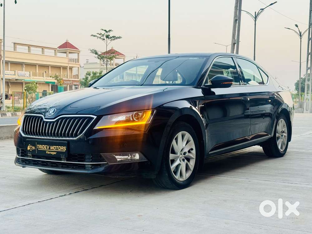 Skoda Superb L&k 2.0 Tdi At, 2018, Diesel