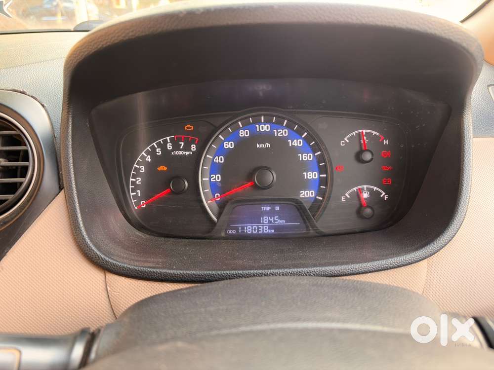 Hyundai Xcent 2018 Car