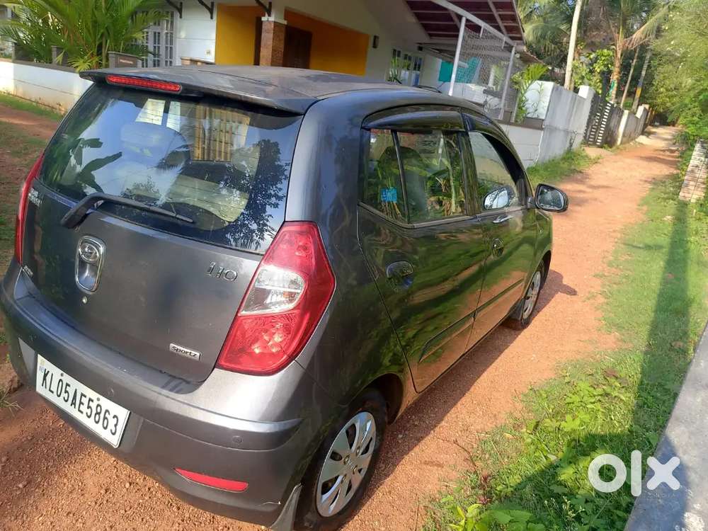 Good Condition ,low Kilometer,main Glass Replace