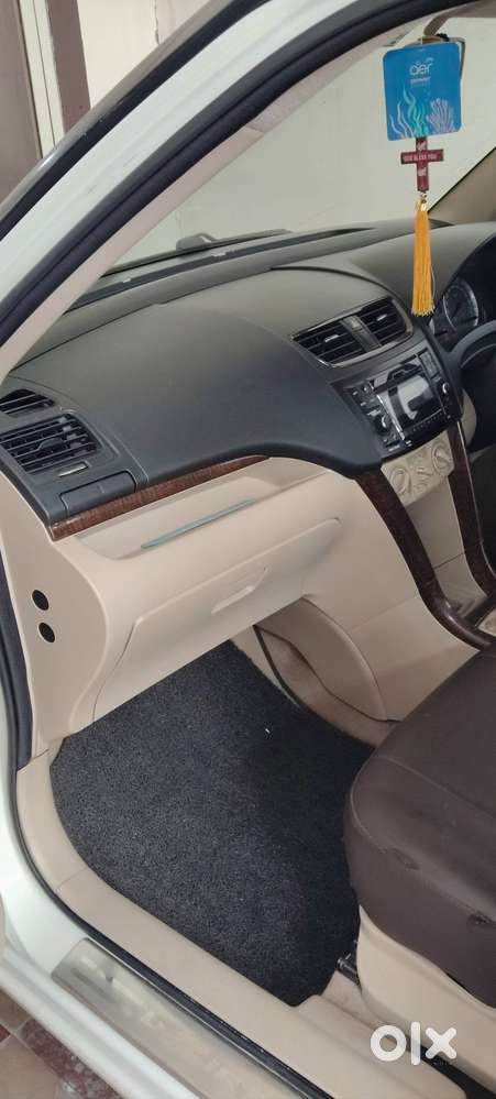 Maruti Suzuki Dzire 1.2 Vxi 2015