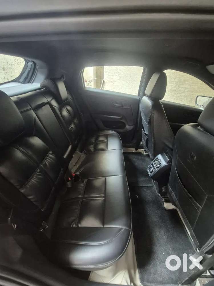 Tata Altroz Petrol 2022 Manual