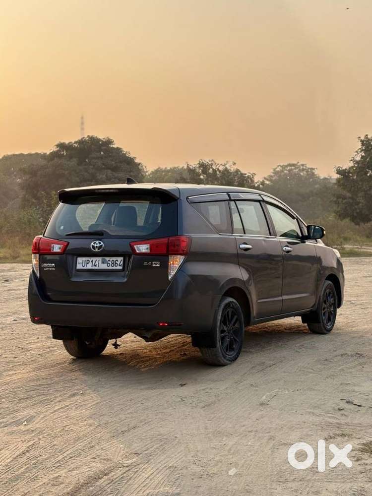 Toyota Innova Crysta 2.4 Vx Mt, 2018, Diesel