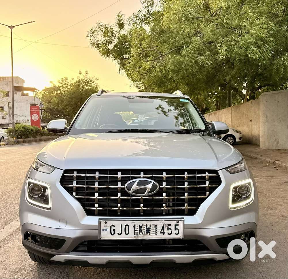 Hyundai Venue 1.0 Sx (o) Turbo Dct, 2019, Petrol