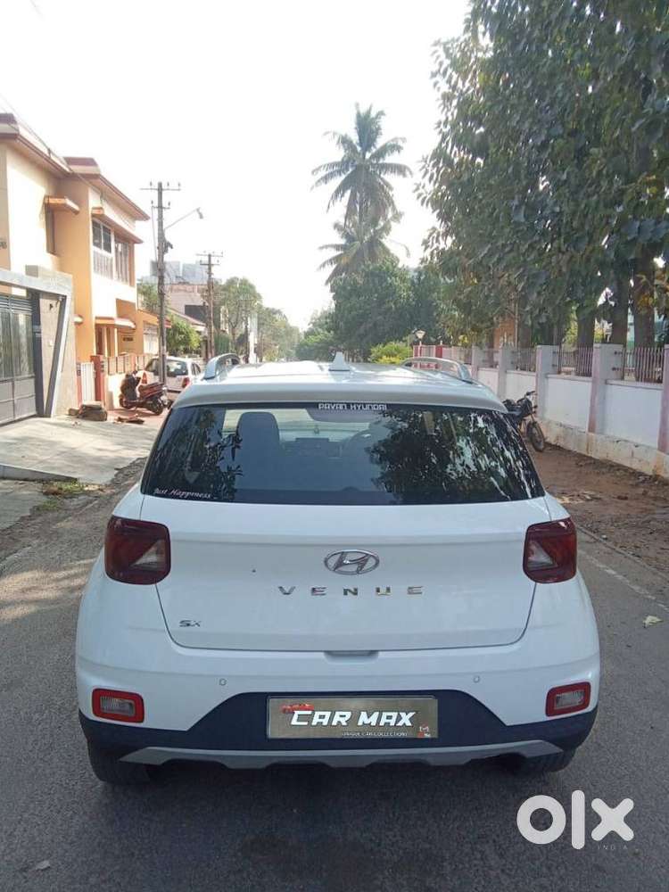 Hyundai Venue Sx Mt, 2021, Diesel