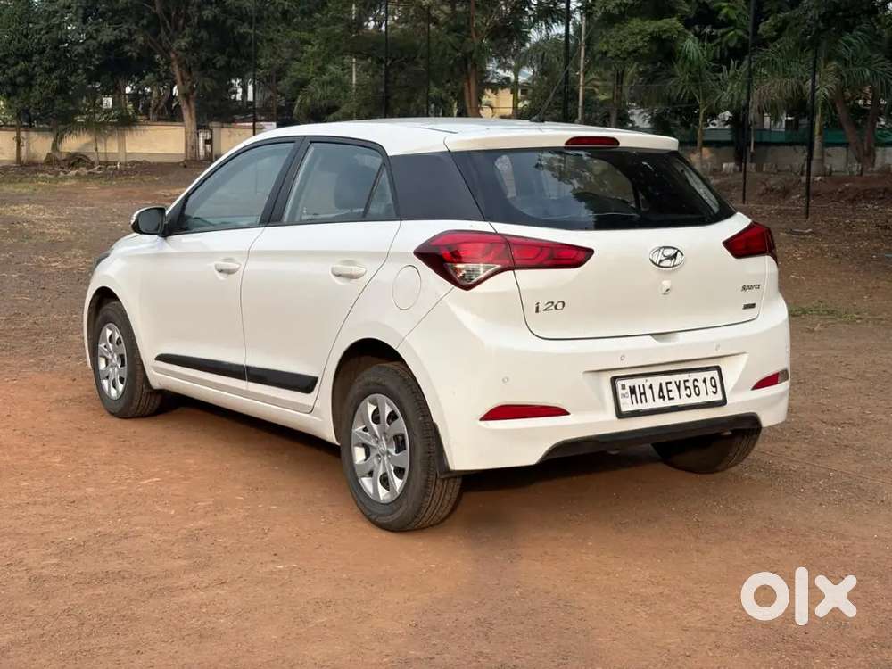 Hyundai I20 Petrol Spotz 2015