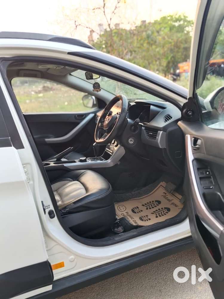 Tata Nexon 1.5 Revotorq Xma Amt (s), 2022, Diesel