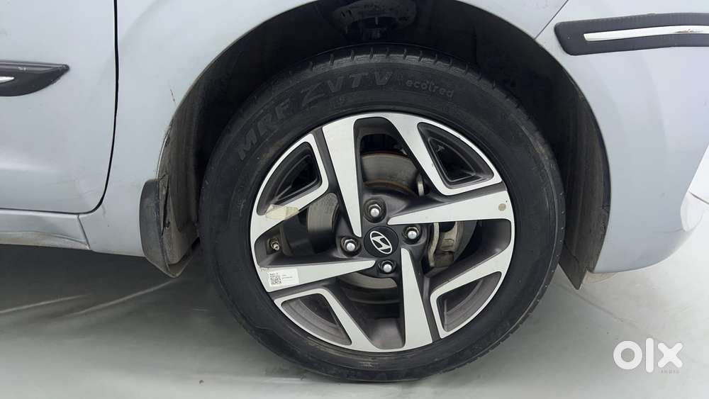 Hyundai Aura 1.2 Sx Cng, 2023, Cng & Hybrids