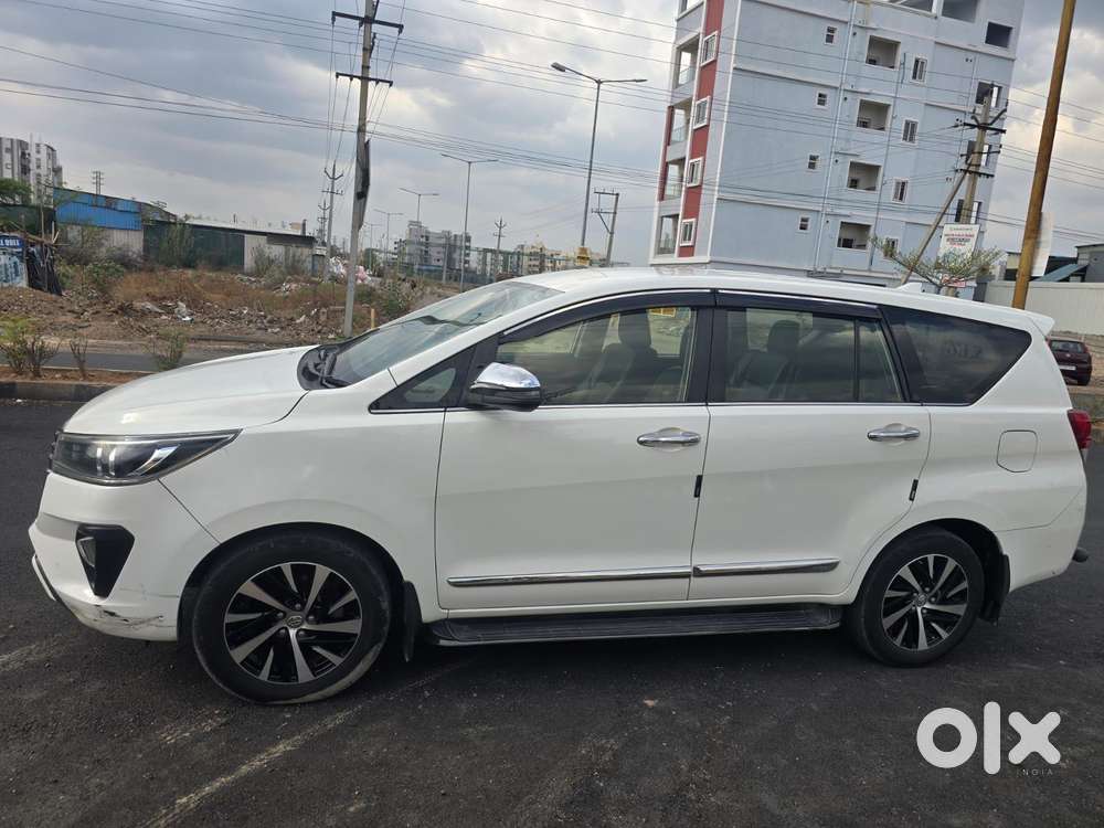 Toyota Innova Crysta [2020-ongoing] 2.4 Zx 7 Str, 2021, Diesel