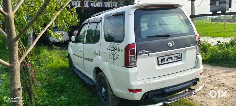 Tata Safari Storme Lx 2019