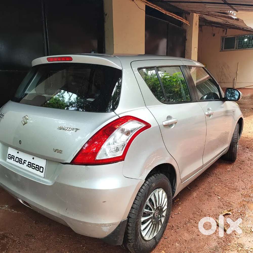 Maruti Suzuki Swift 2011 Petrol 74500 Km Driven