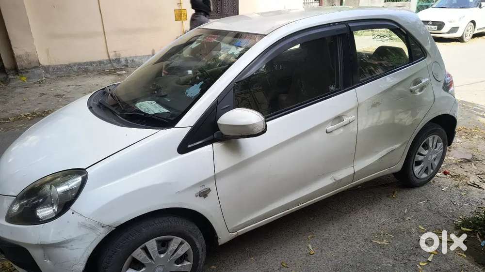 Honda Brio 2012 Petrol Well Maintained