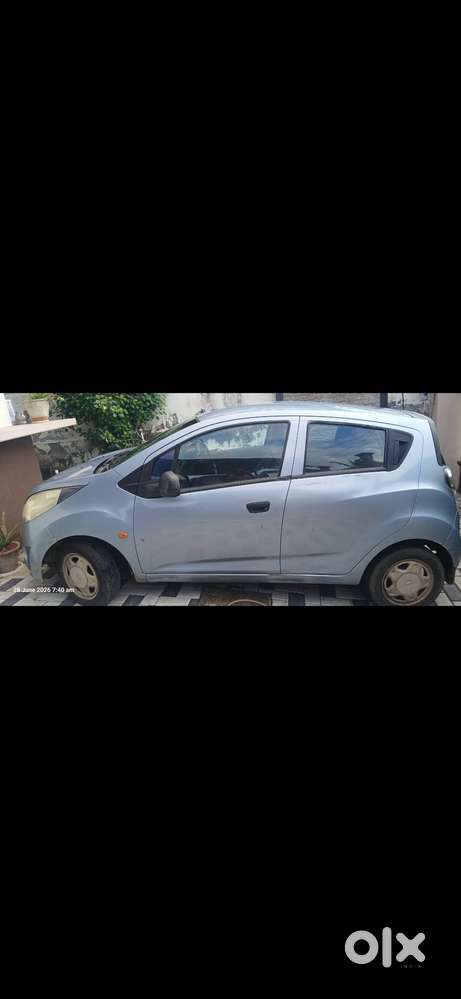 Chevrolet Beat Petrol 2010