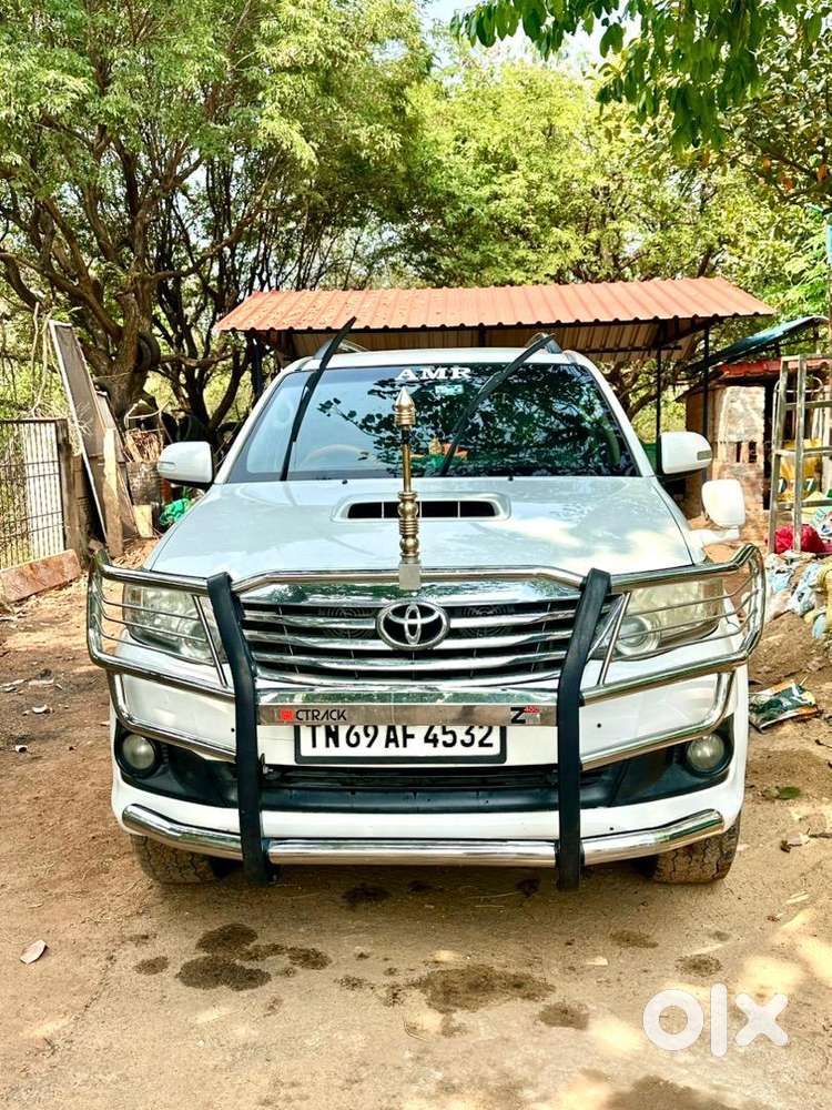 Toyota Fortuner 2013 Diesel Well Maintained