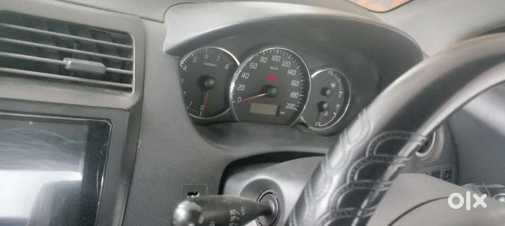 Maruti Suzuki Swift 2010